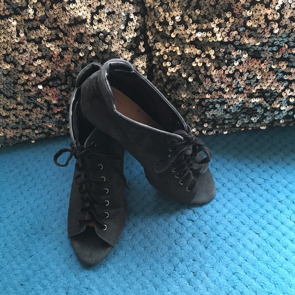 Aerosoles Women’s Lace-Up Peep Toe Heels in Black, leather, sexy! sz 7.5